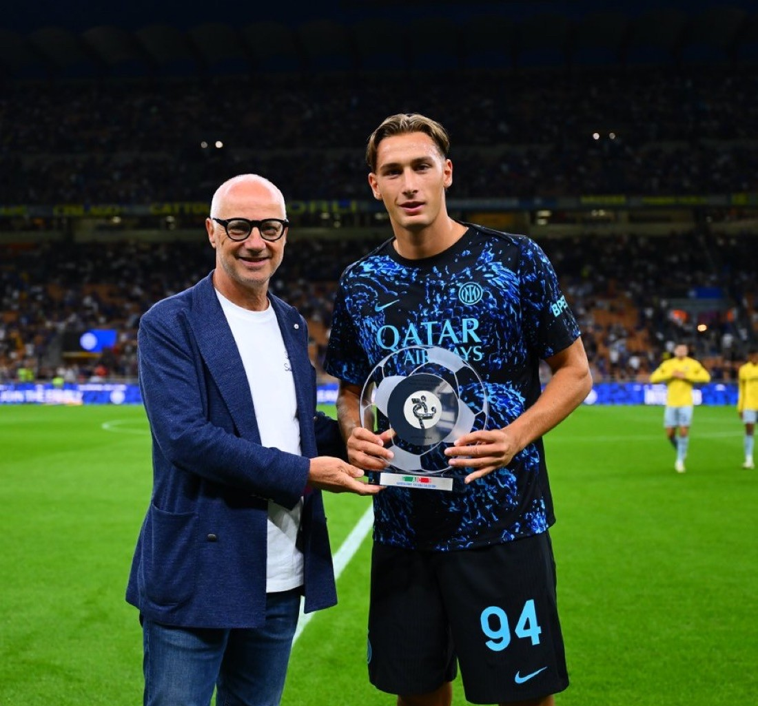 包含转折点那不勒斯复出首秀；欧冠今晚攻防权衡；底气十足；球探报告显示潜力的词条